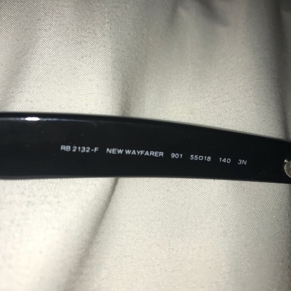 Ray-Ban New Wayfarer - Picture 3 of 3